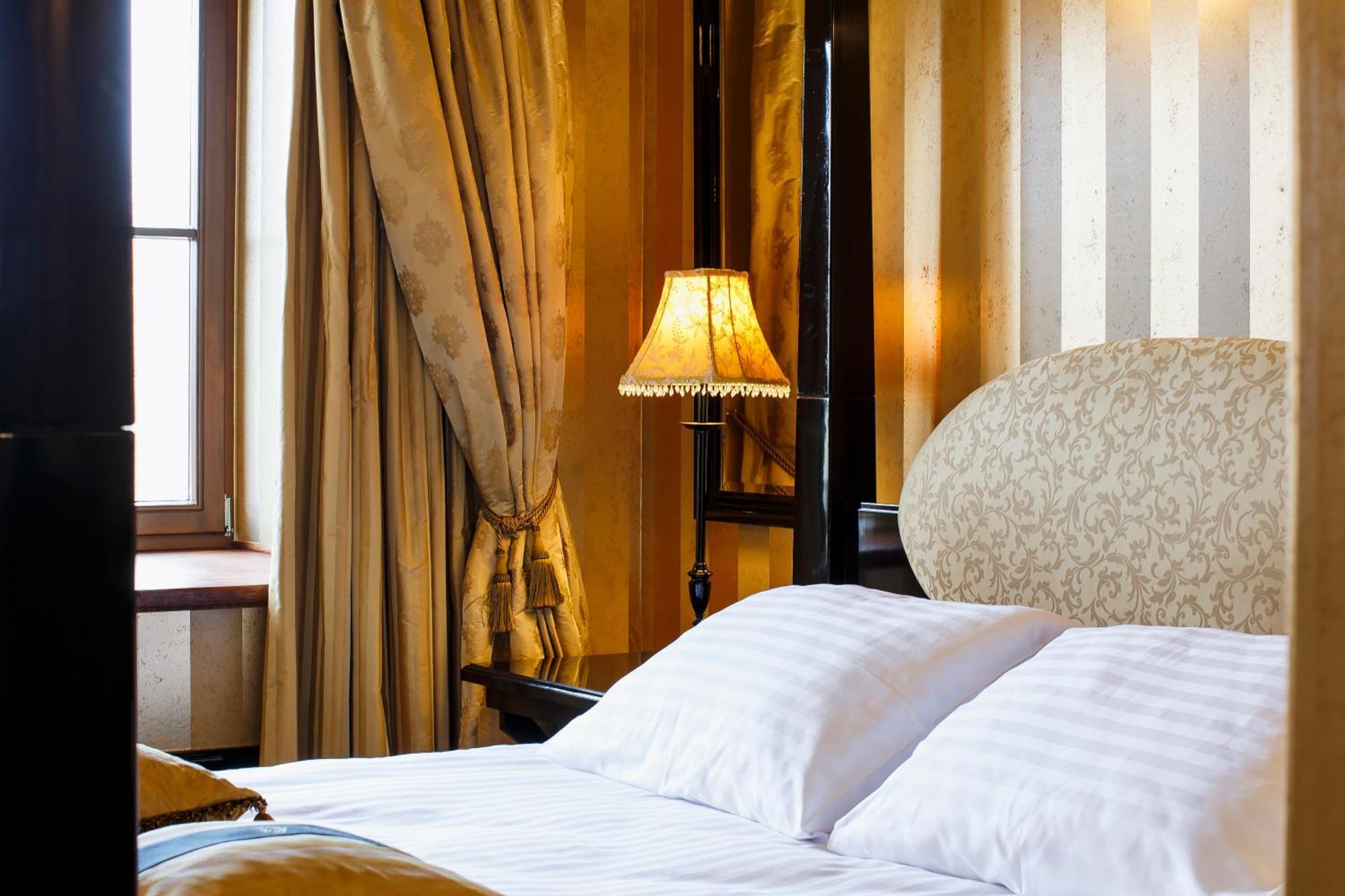 Hotel Krol Kazimierz Казимеж-Дольны Экстерьер фото